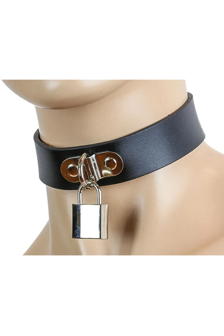 Funk Plus Black Leather Collar With D-Ring And Square Lock Lingerie 1 Funk Plus Black Leather Collar With D-Ring And Square Lock Lingerie