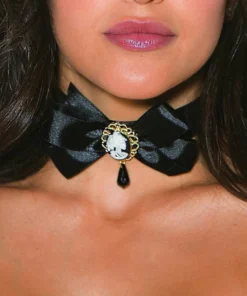 Shirley Of Hollywood Accessories Skull Cameo Choker