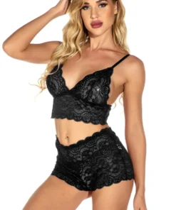 3WISHES Plus Size Lovely Lace Bralette Set